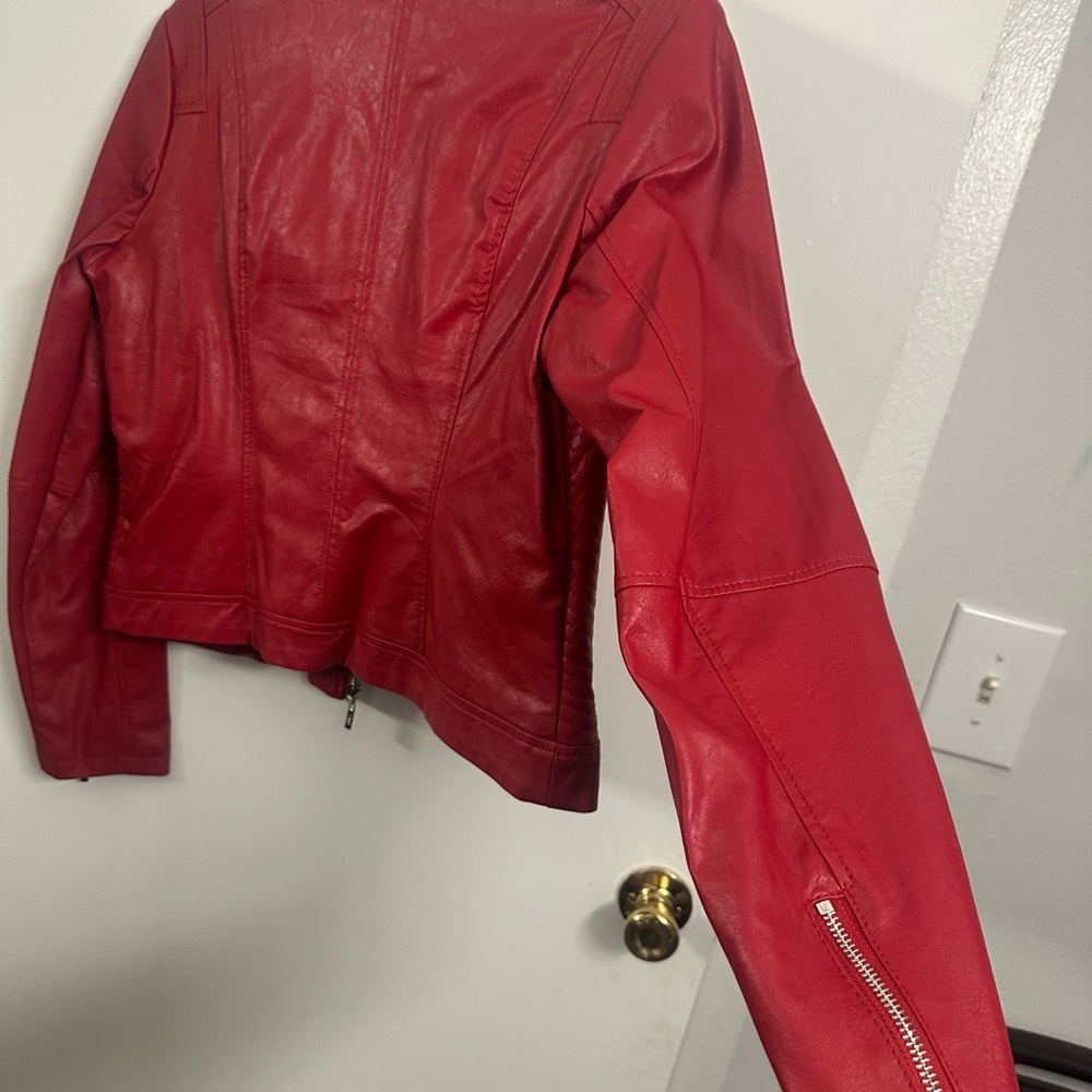 Guess Red faux Leather Motorcycle Jacket with Stand-up Collar - Picture 5 of 8